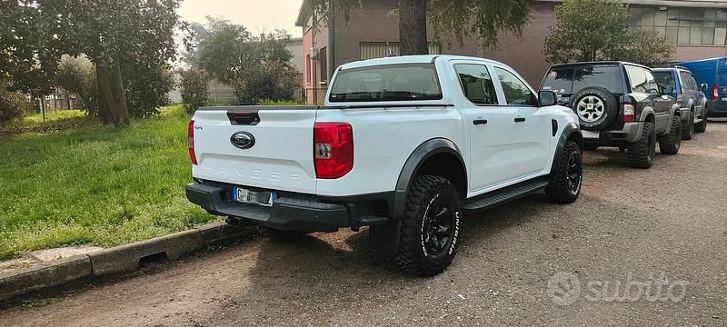 Usata Ford Ranger 2023 Bianco Pick-up