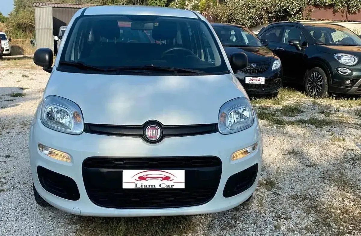 Usata Fiat Panda Lounge 69 CV (50 kW) 2018 Bianco Berlina
