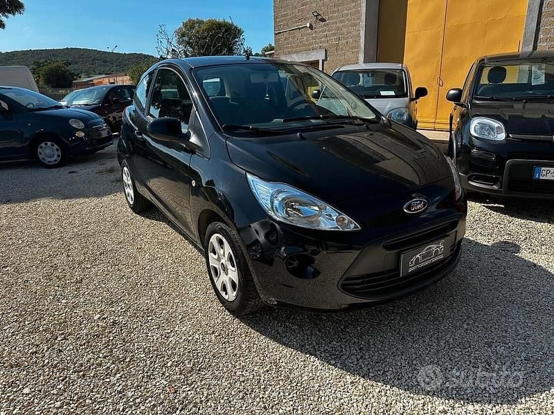 Usata Ford Ka 69 CV (50 kW) 2014 Nero Utilitaria