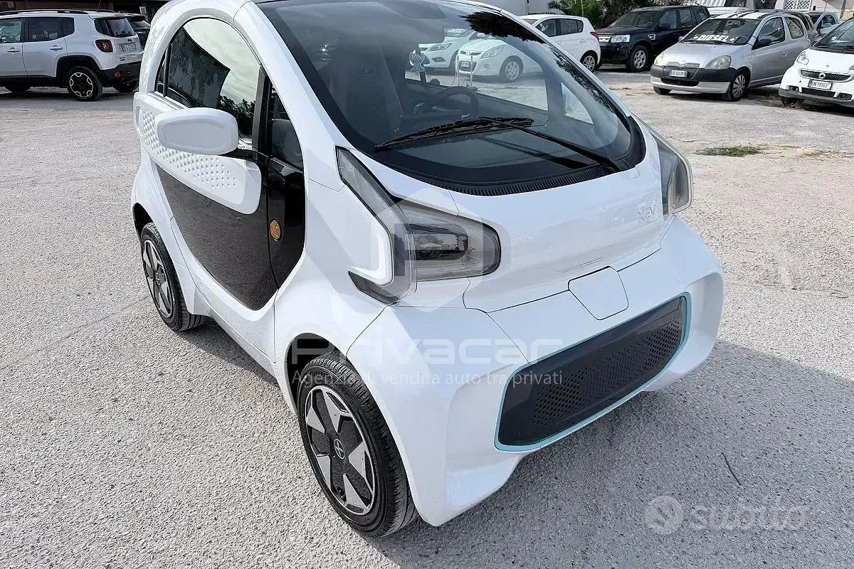 Usata XEV Yoyo 7 kW (10 CV) 2023 Bianco Utilitaria