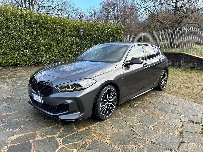 Usata BMW M135 306 CV (225 kW) 2021 Grigio Utilitaria