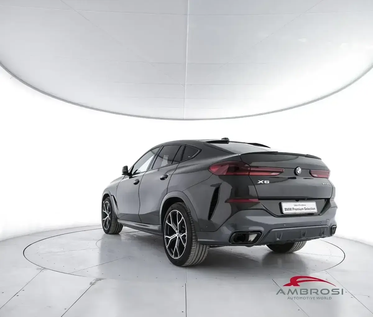 Usata BMW X6 M Sport 298 CV (219 kW) 2025 Grigio SUV