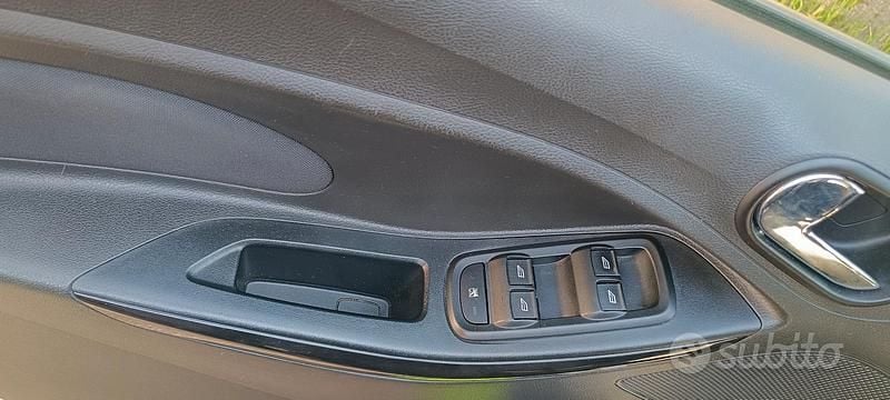 Usata Ford Ka Plus 85 CV (62 kW) 2019 Blu Utilitaria