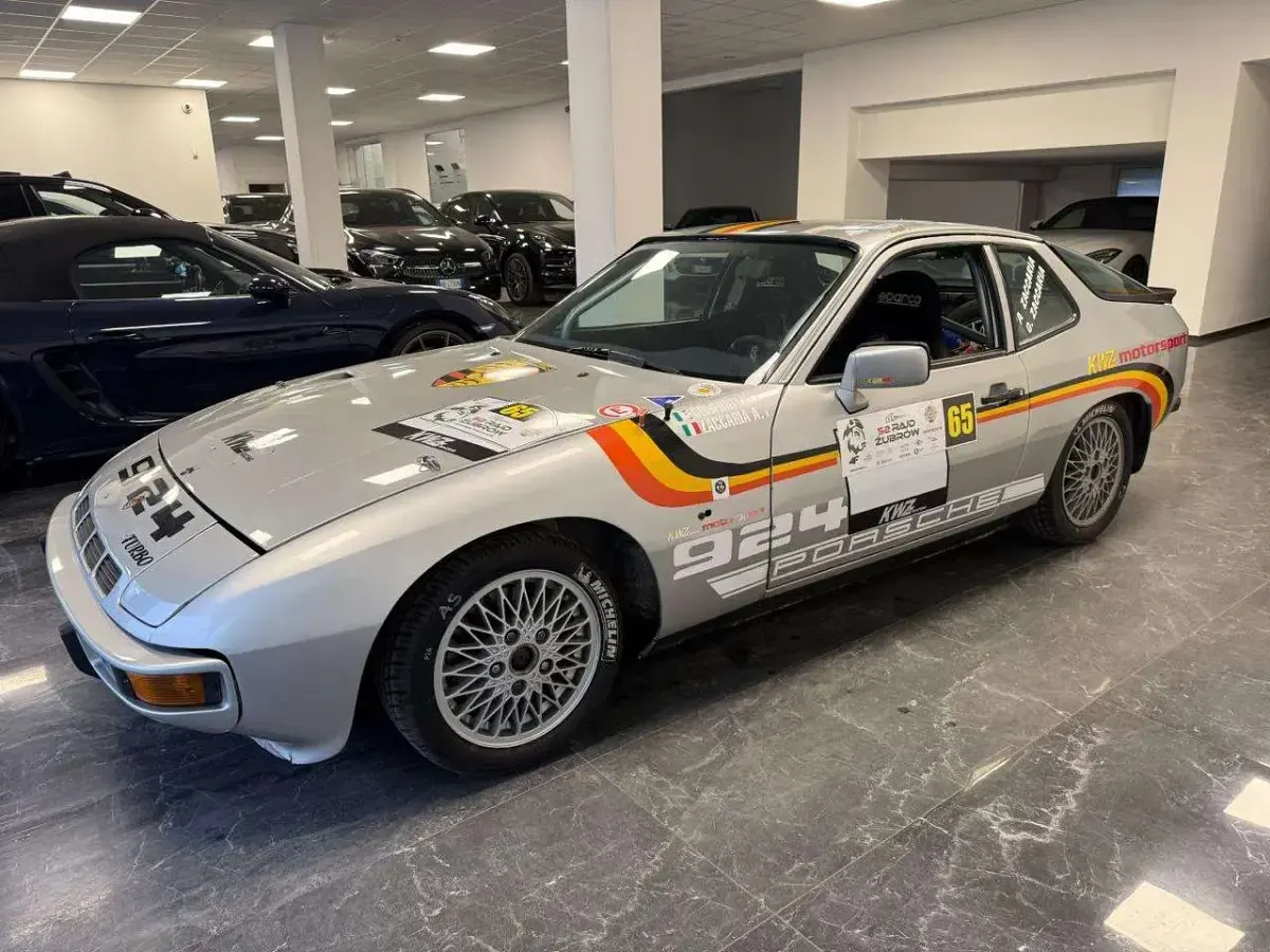 Usata Porsche 944 Turbo 170 CV (125 kW) 1990 Grigio Coupé