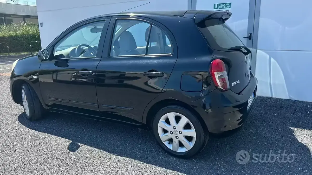 Second-hand Nissan Micra Visia 80 CP (58 kW) 2011 Negru Hatchback
