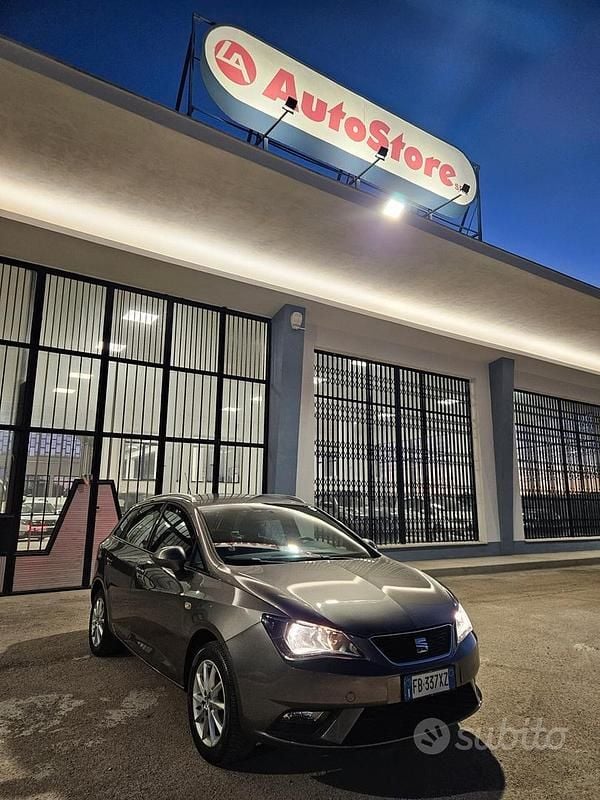 Usata Seat Ibiza ST 90 CV (66 kW) 2016 Gray Station wagon