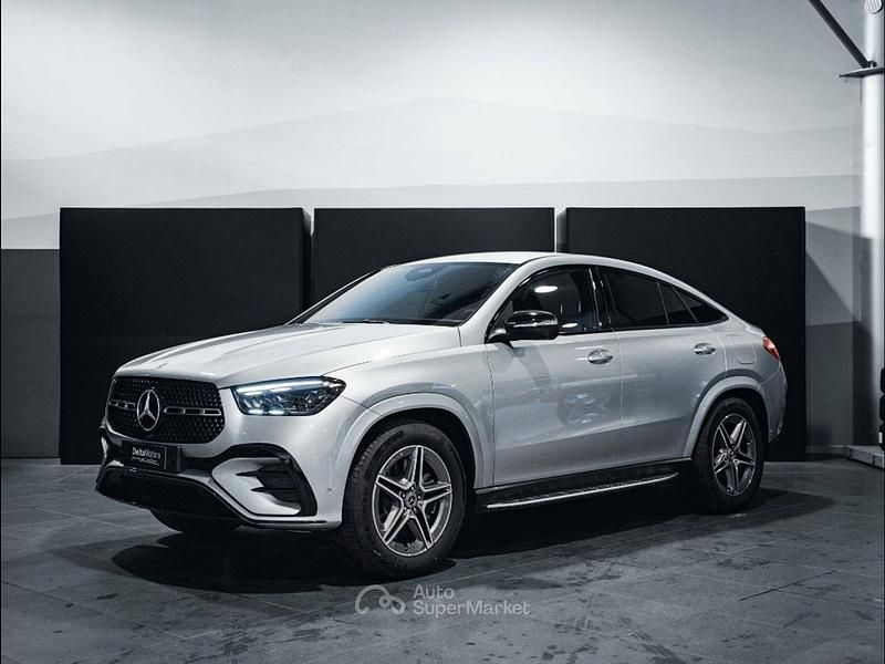 Argento Nuova 2025 Mercedes GLE350 Coupé | 112.331 € (Molto cara) - Immagine 1/4