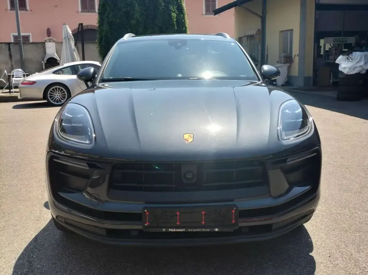 Usata Porsche Macan 245 CV (180 kW) 2022 Grigio SUV