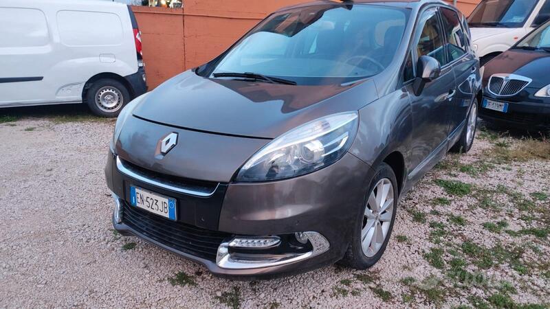 Usato 2012 Renault Scénic III 1.4 LPG_Hybrid 130 CV (5.299 €)