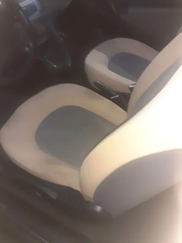 Usata Lancia Ypsilon 69 CV (50 kW) 2003 Argento Utilitaria