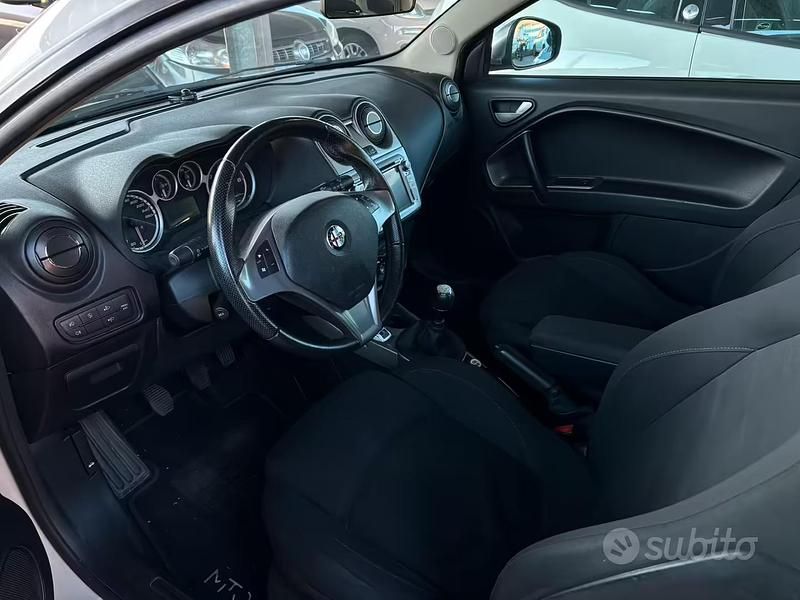 Usata Alfa Romeo MiTo 95 CV (69 kW) 2012 Utilitaria