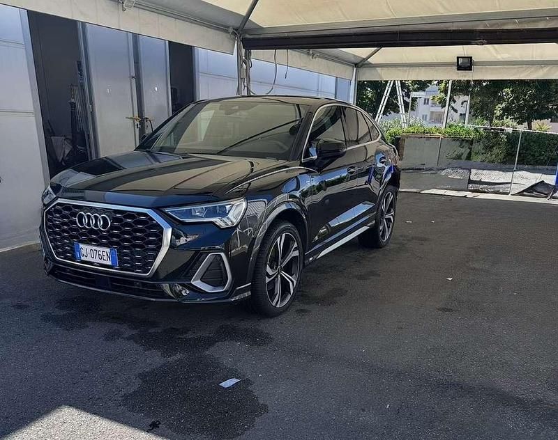 Gebraucht Audi Q3 Sportback S-Line 150 PS (110 kW) 2022 Schwarz SUV