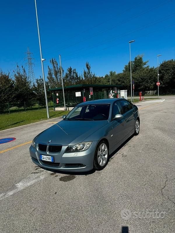 Usata BMW 320 163 CV (119 kW) 2005 Grigio Berlina
