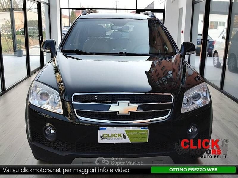 Begagnad Chevrolet Captiva LT 150 HK (110 kW) 2007 Svart SUV