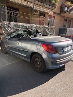 Usata Peugeot 207 109 CV (80 kW) 2007 Grigio Cabrio