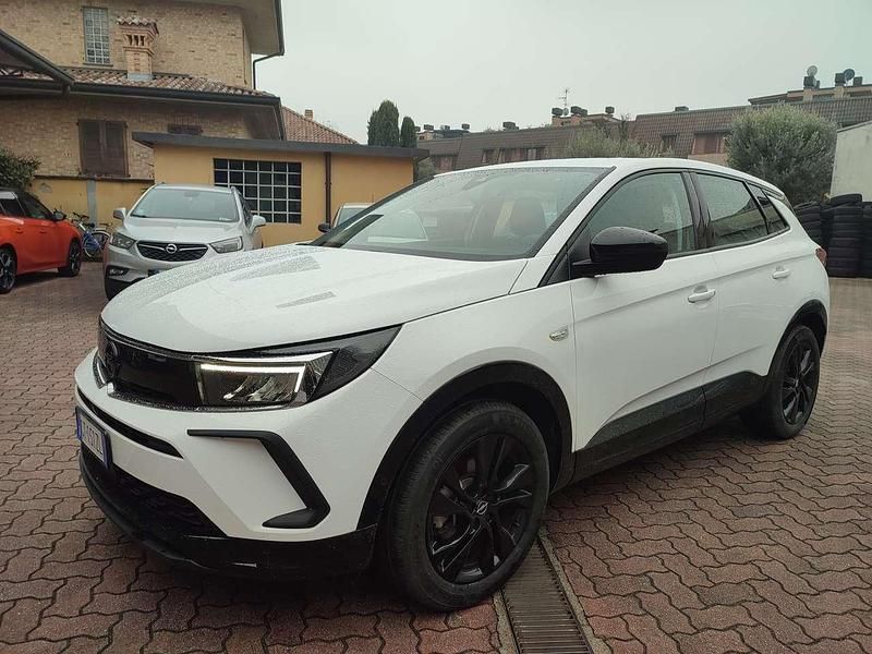 Usata Opel Grandland X 131 CV (96 kW) 2024 Bianco SUV