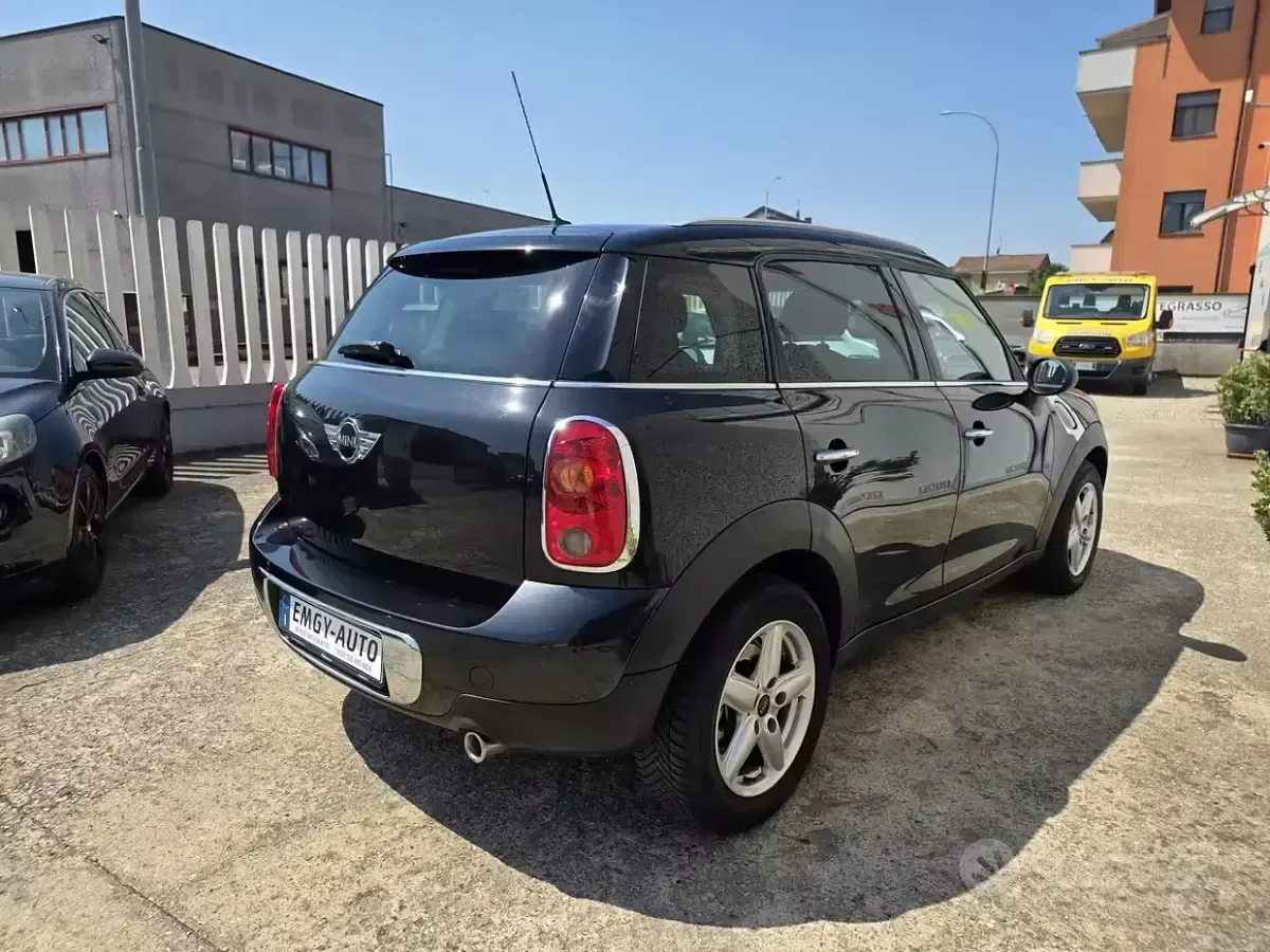 Usata Mini One D 90 CV (66 kW) 2014 Nero Utilitaria