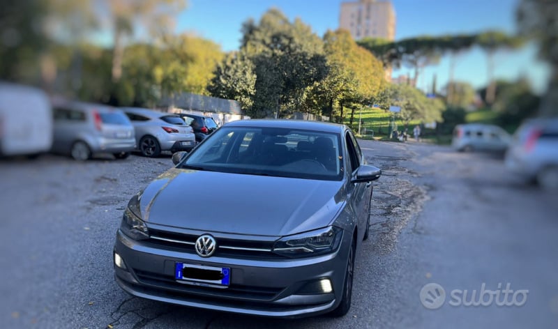 Usato 2019 VW Polo Benzin (16.490 €)