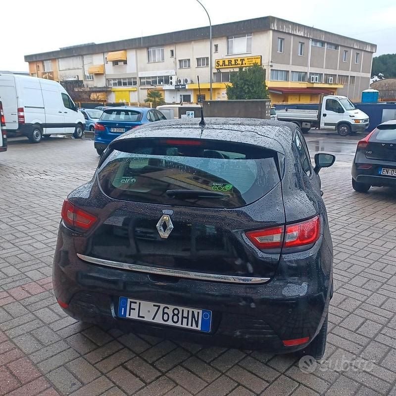 Usata Renault Clio IV 75 CV (55 kW) 2018 Nero Berlina