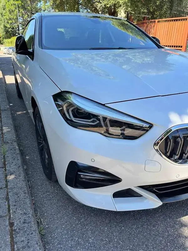 Usata BMW 218 Sport Line 140 CV (102 kW) 2020 Bianco Coupé