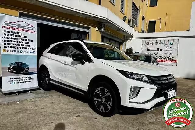 Usata Mitsubishi Eclipse Cross Invite 163 CV (119 kW) 2018 Bianco SUV