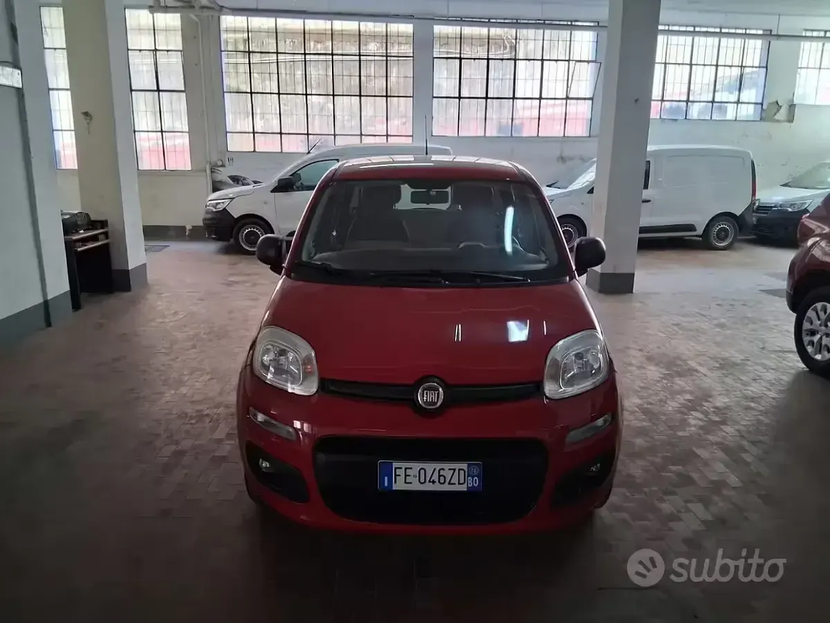 Usata Fiat Panda 85 CV (62 kW) 2016 Rosso Utilitaria