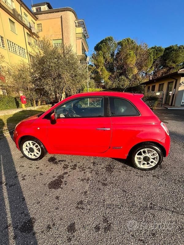 Usata Fiat 500 85 CV (62 kW) 2011 Rosso Berlina