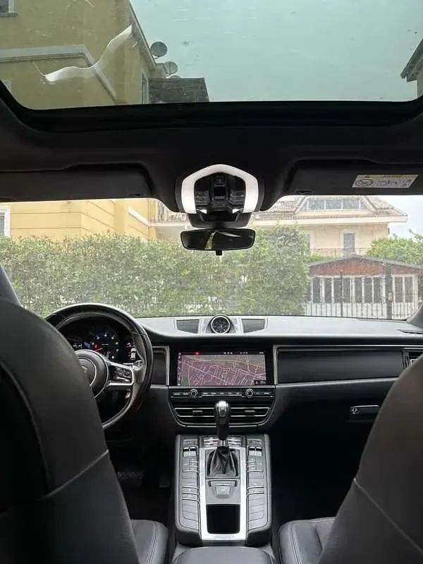 Usata Porsche Macan 245 CV (180 kW) 2020 Nero SUV