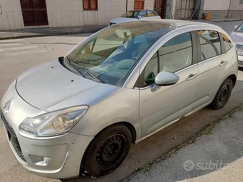 Usata Citroën C3 Exclusive 68 CV (50 kW) 2012 Utilitaria