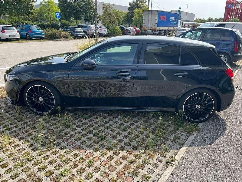 Usata Mercedes A200 Premium 163 CV (119 kW) 2019 Nero Berlina