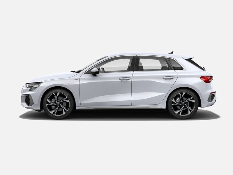 Usato 2023 Audi A3 Sportback 1.4 Benzin 245 CV (55.000 €)