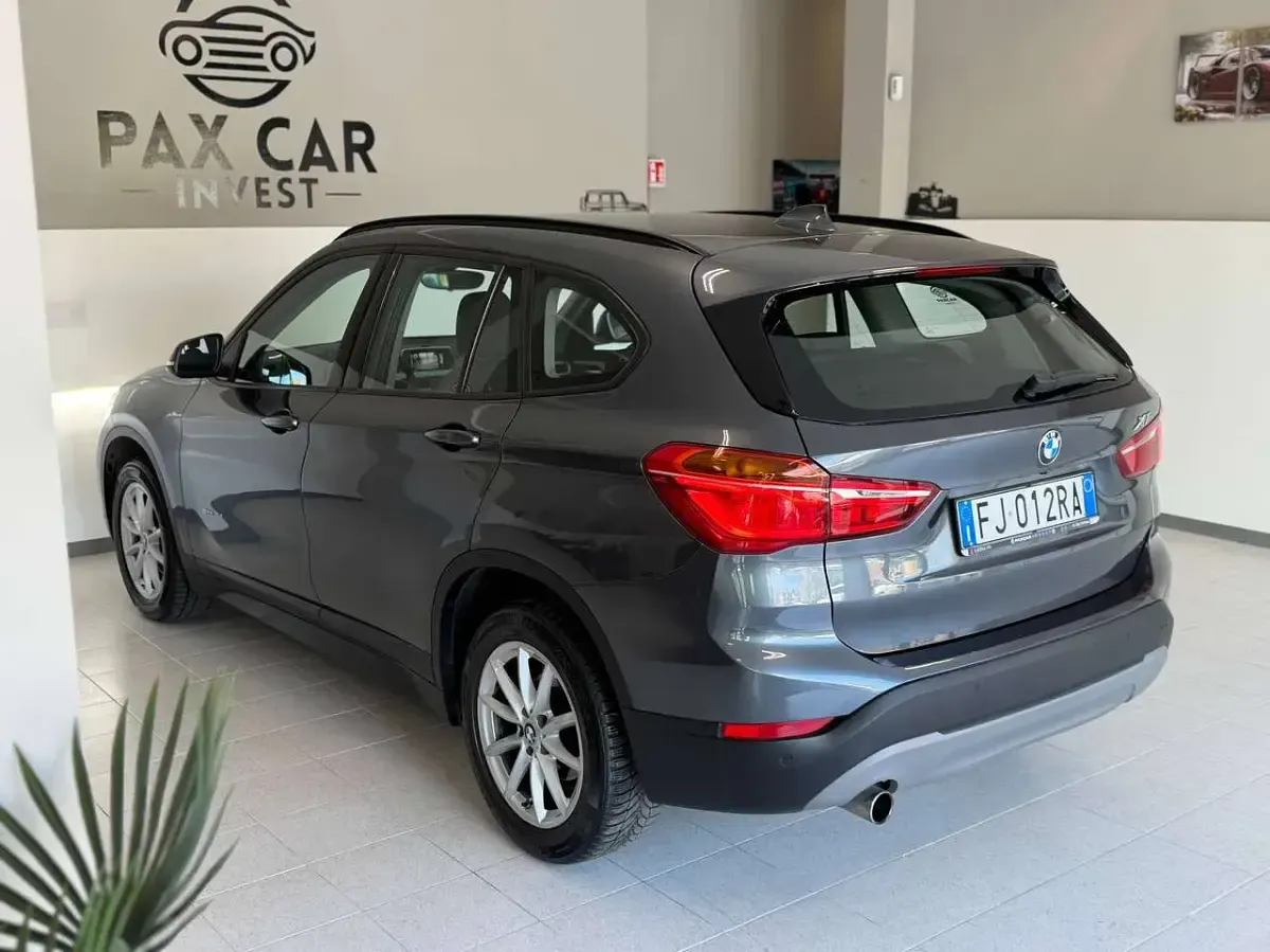 Usata BMW X1 116 CV (85 kW) 2017 Grigio SUV