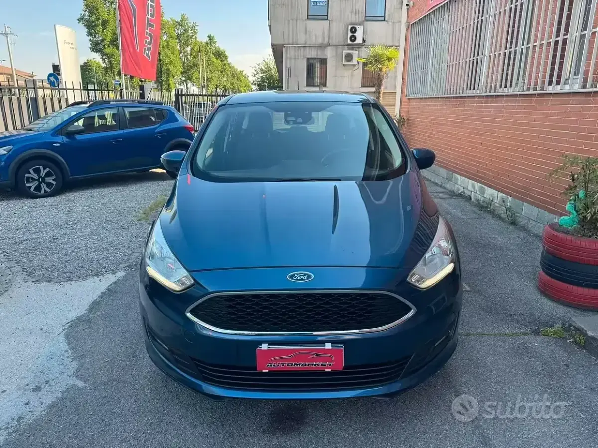 Occasion Ford C-MAX 101 ch (74 kW) 2018 Bleue Monospace