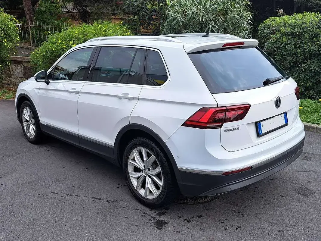 Usata VW Tiguan Executive 150 CV (110 kW) 2017 Bianco SUV