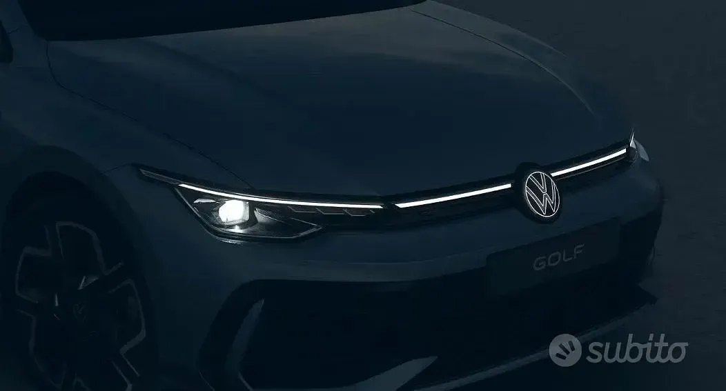Nuova VW Golf VIII R-line 150 CV (110 kW) 2026 Bianco Berlina