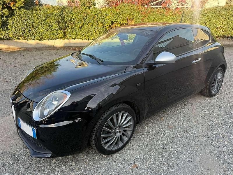 Usata Alfa Romeo MiTo Super 120 CV (88 kW) 2018 Nero Utilitaria