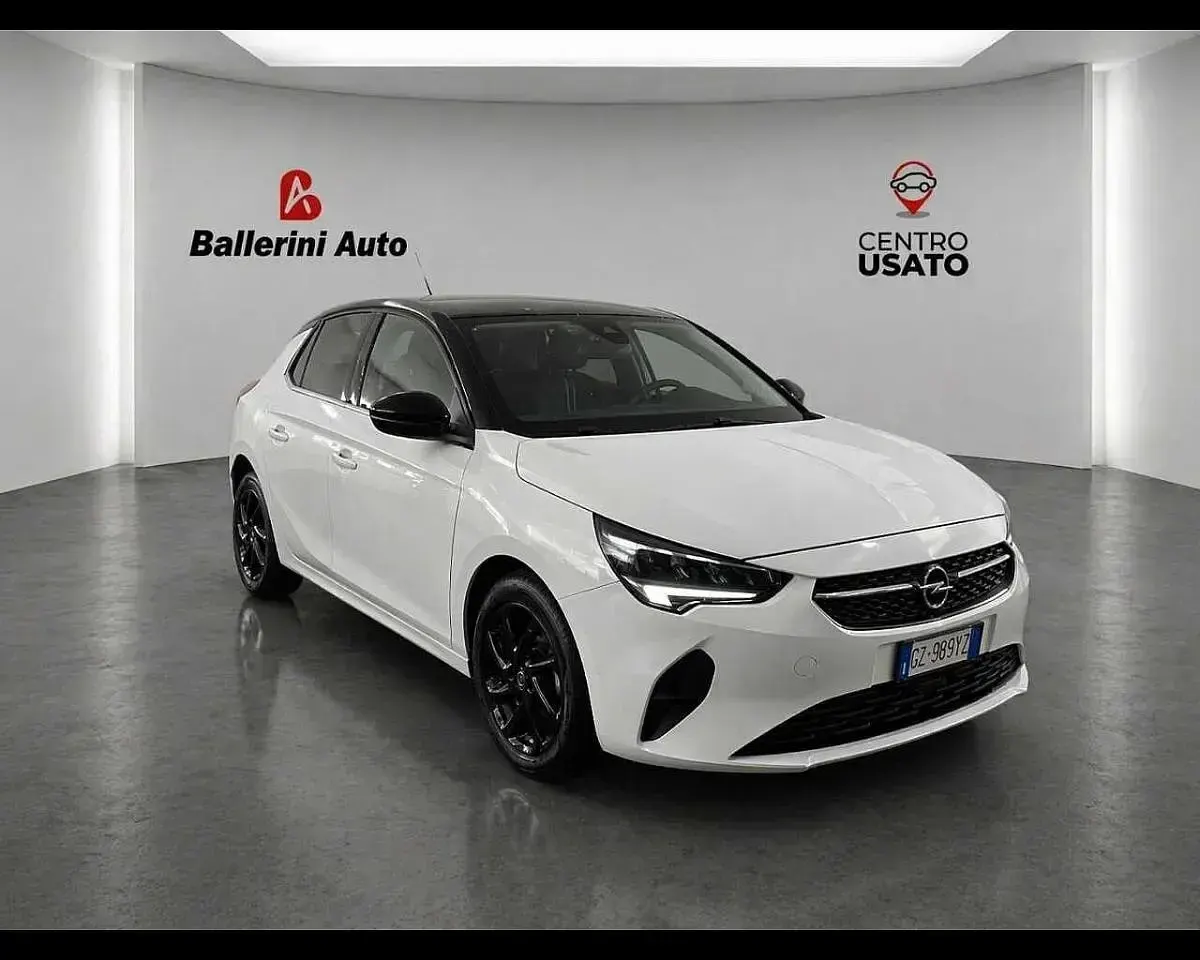 Usata Opel Corsa Design & Tech 75 CV (55 kW) 2023 Bianco Utilitaria