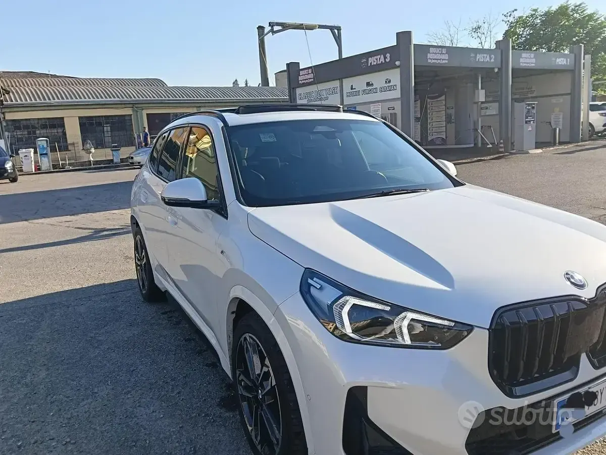 Usata BMW X1 150 CV (110 kW) 2023 Bianco SUV