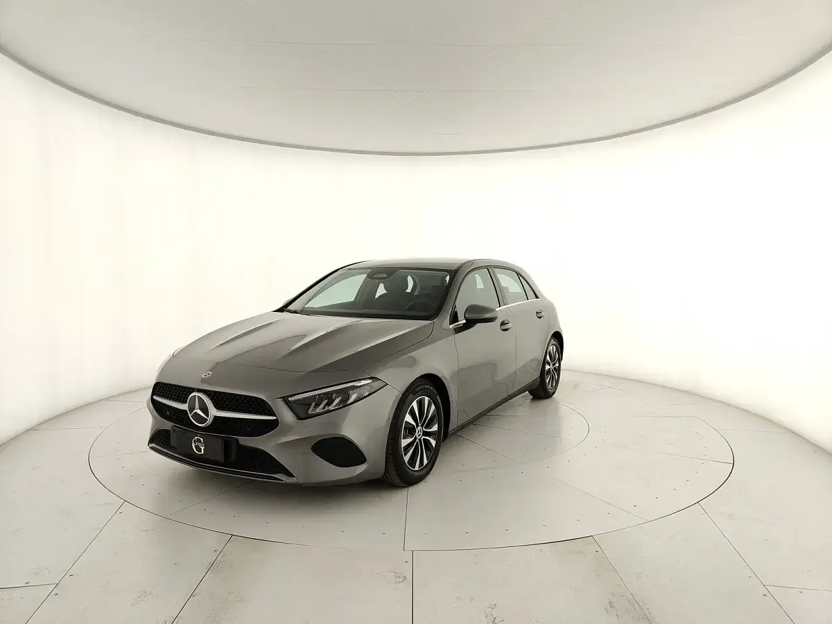 Usata Mercedes A180 Advanced 116 CV (85 kW) 2025 Berlina