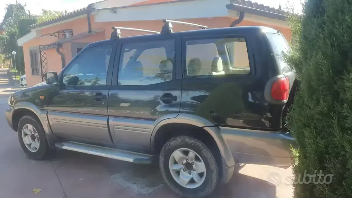 Usata Nissan Terrano 2002 Verde SUV