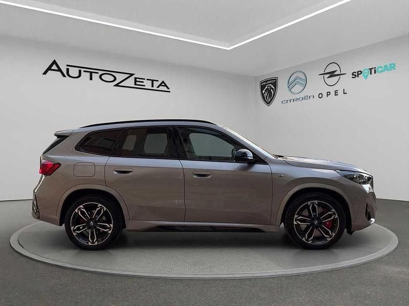 Begagnad BMW X1 M Sport 150 HK (110 kW) 2024 Grå SUV
