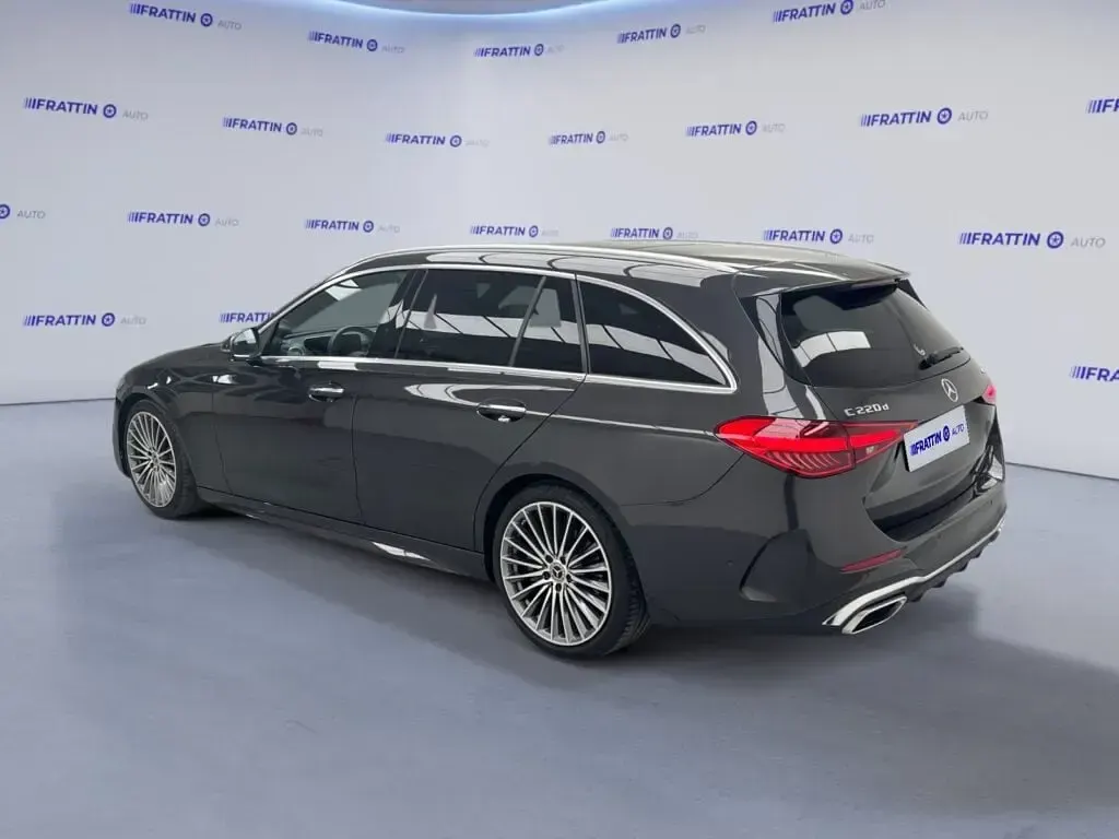 Occasion Mercedes C220 Premium 200 PK (147 kW) 2023 Grijs Stationwagen