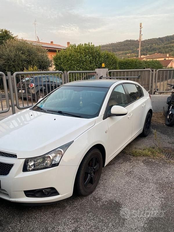 Usata Chevrolet Cruze 124 CV (91 kW) 2011 Berlina