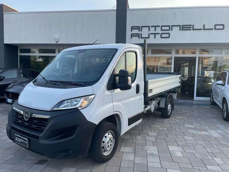 Usata Opel Movano 140 CV (102 kW) 2022 Bianco Furgone