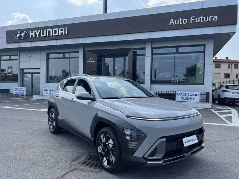 Grigio Usata 2024 Hyundai Kona SUV | 29.600 € (Cara) - Immagine 1/4