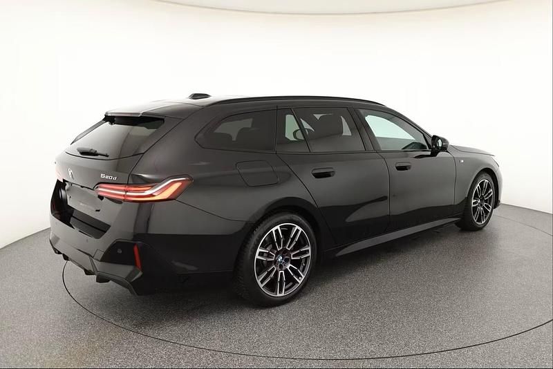 Usata BMW 520 M Sport 197 CV (144 kW) 2025 Nero Station wagon