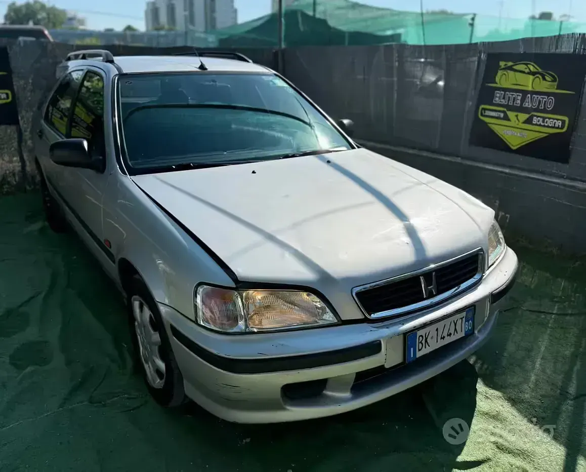 Usata Honda Civic 90 CV (66 kW) 2000 Grigio Station wagon