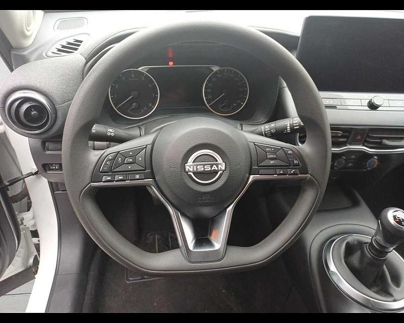 Usata Nissan Juke Acenta 114 CV (83 kW) 2025 Bianco SUV