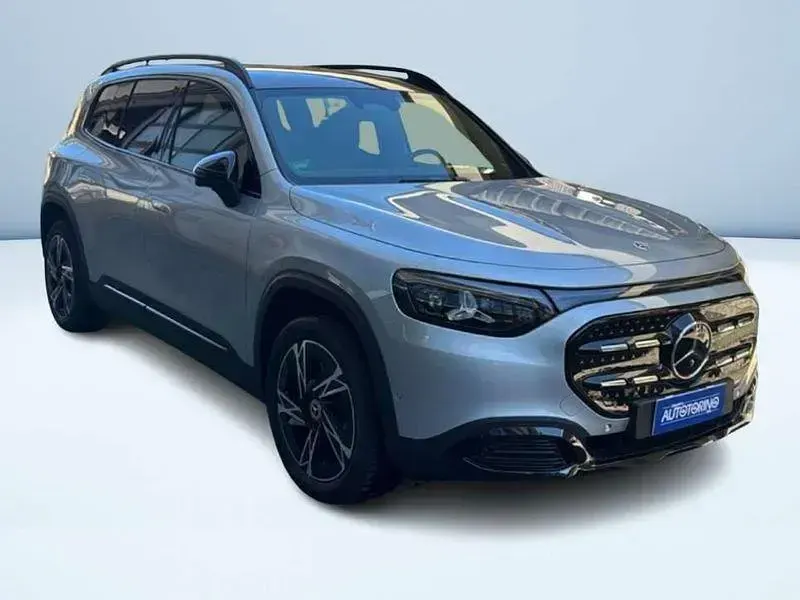 Nuova Mercedes GLB250 Advanced 199 kW (271 CV) 2026 Argento SUV