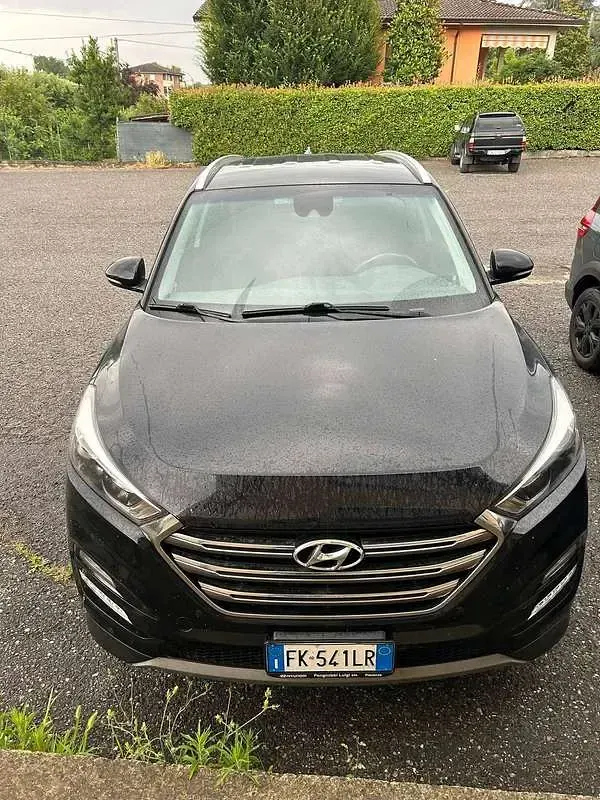 Usata Hyundai Tucson Xpossible 116 CV (85 kW) 2017 Nero SUV